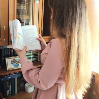 Логотип телеграм канала @litygolokju — Юлия | Литературный уголок