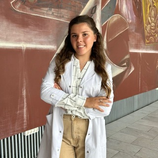 Логотип телеграм канала @liza2med_stud — Elizavetka_med👩‍⚕️🩺