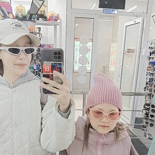 Логотип телеграм канала @lolka228 — Элпэ🫣