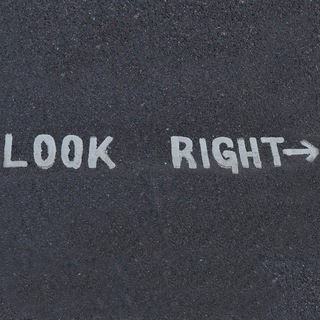 Логотип телеграм канала @look_right — Look right