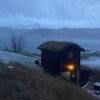 Логотип телеграм канала @lookingforpics — горы и домики
