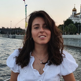 Логотип телеграм канала @lou_channel — доски сырники маркетинг