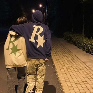 Логотип телеграм канала @loveesstoryy — 𝙇𝙤𝙫𝙚 𝙎𝙩𝙤𝙧𝙮 🤍