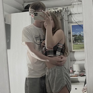 Логотип телеграм канала @lovelovelove_ks — мы♡