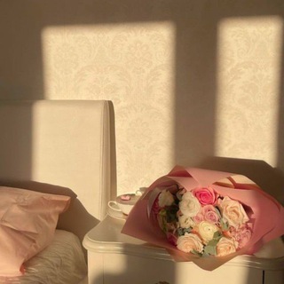 Логотип телеграм канала @lovelysll — lovely.sll