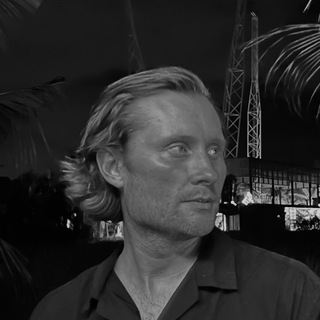 Логотип телеграм канала @lowmaslow — нижняя ступень