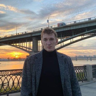 Логотип телеграм канала @loyer_urist — Юрист Родион Евгеньевич