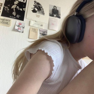 Логотип телеграм канала @luvicna — ⊹ ๋࣭ милый домִֶָ ࣪