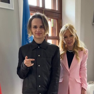 Логотип телеграм канала @m9rapco2 — Мемы