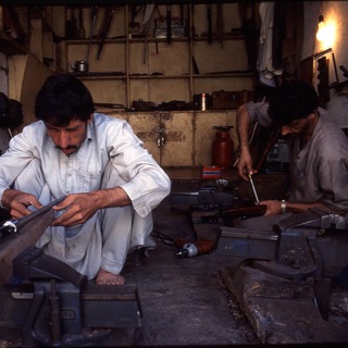 Логотип телеграм канала @machinemanufacture — Индусы пакистанцы работяги ( machine manufacturing process )