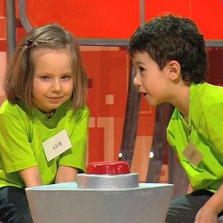 Логотип телеграм канала @makeyourchoise — Недетский выбор 📌 - Сложные статистические опросы