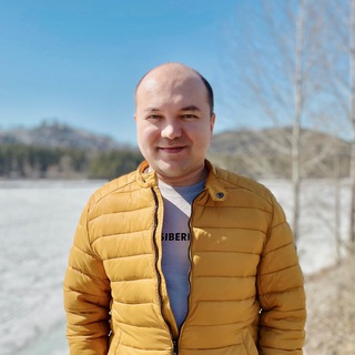 Логотип телеграм канала @maksimov_tg — МАКСИМОВ