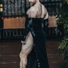 Логотип телеграм канала @maleinskirts — мужики в юбках