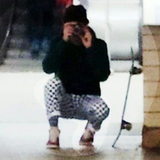 Логотип телеграм канала @malevichjpg — malevich.jpg