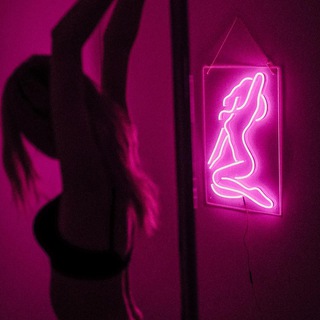 Логотип телеграм канала @malishki_na_malom — Малышки на малом💕