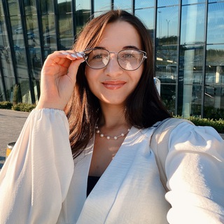 Логотип телеграм канала @manashirova — Dr. с американ brain 🧠