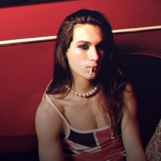 Логотип телеграм канала @manessskinx — 𝘮å𝘯𝘦𝘴𝘬𝘪𝘯.