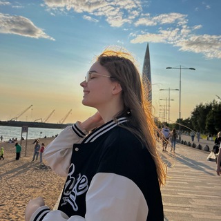 Логотип телеграм канала @manyazaytseva — Маня Зайцева