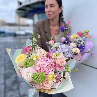 Логотип телеграм канала @maribellestudio — Maribelle цветы в наличии