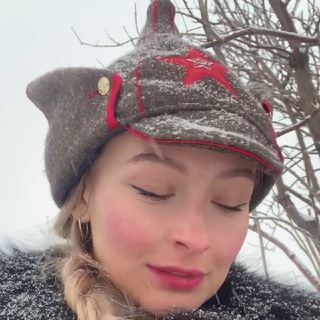 Логотип телеграм канала @mariyaterunova — СВОЯ МАРУСЯ ✊🇷🇺❤️🎵