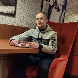 Логотип телеграм канала @marketing_for_expert — Честный наставник Максим Попов