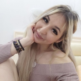 Логотип телеграм канала @marketplaces_chrisstine_one — Кристина Романова про маркетплейсы