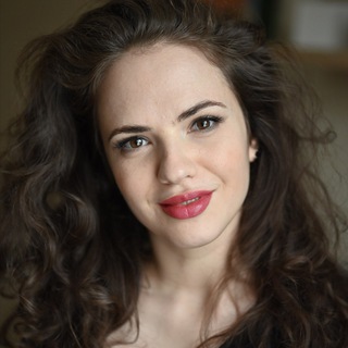 Логотип телеграм канала @maryanneworld — MaryAnne | Актёрское искусство 🌙