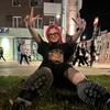 Логотип телеграм канала @marywineart — маша и ее воображаемые друзья