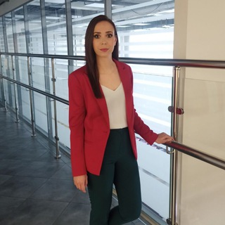 Логотип телеграм канала @mashashow — __