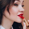 Логотип телеграм канала @maslova_makeup — Натали Маслова 🎨 про макияж