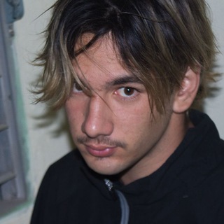 Логотип телеграм канала @mazzedownloads — MAZZE