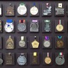 Логотип телеграм канала @medalbeguna — Медаль финишера
