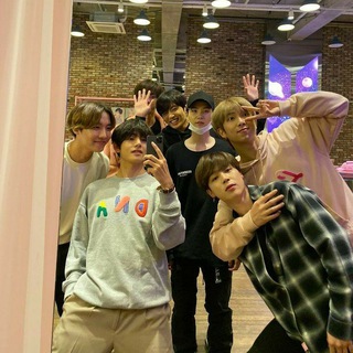 Логотип телеграм канала @mem_army — ♡ᏦПᏫП_ᎷᎬᎷᏏᏓ♡