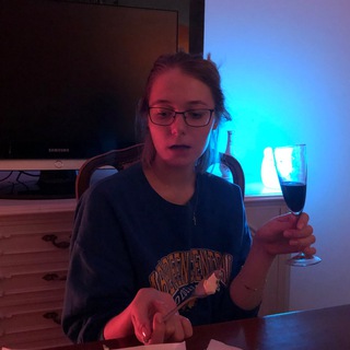 Логотип телеграм канала @memi_ot_kati — Мемы от Кати
