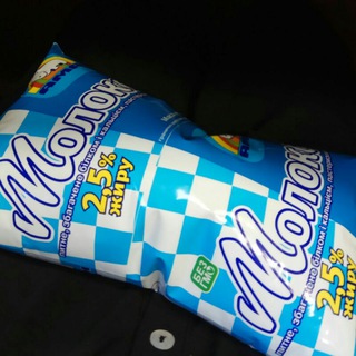 Логотип телеграм канала @memovarniki — Сферическая мемоварня в вакууме