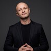 Логотип телеграм канала @merkulovbiznes — 🏆 Бизнес-консультант международного уровня 🤖 Масштабирование и автоматизация продаж через ИИ 🎯 Целевой трафик и горячие заявки д