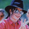 Логотип телеграм канала @michaeljackson1958applehead50 — 🎩ミ MJ Fanatic Central 彡🎩