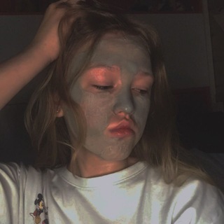 Логотип телеграм канала @miky_milana — Жизнь шоколадки Милки✨
