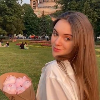 Логотип телеграм канала @milkeryy21 — диана милкери