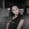 Логотип телеграм канала @milknanshelp — помощь фанам.💋