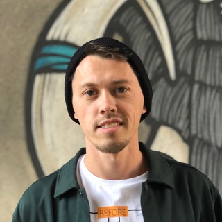 Логотип телеграм канала @million_kilometrov — Миллион километров