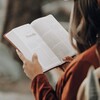 Логотип телеграм канала @mini_packaz — Короткие рассказы📚