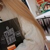 Логотип телеграм канала @miuchx — книжное кафе «мяу мяу»