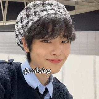 لوگوی کانال تلگرام mliolop — 𔓕 ⸼ 𝘮𝘪𝘳𝘳𝘰𝘳 𝘭𝘰𝘭𝘭𝘪𝘱𝘰𝘱 ! ! 𓂃 темы