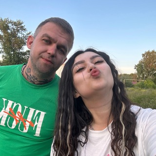 Логотип телеграм канала @mmarkova25 — с МАРИ о важном и личном🥥