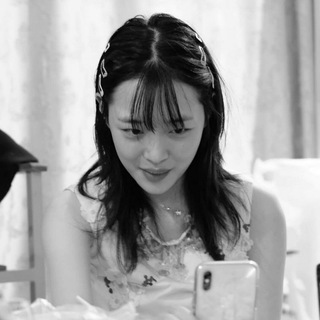 Логотип телеграм канала @mmmmmyuil — прикосновения