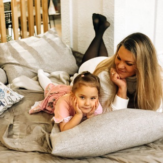 Логотип телеграм канала @mommy_nyta — ❤️moomy_nyushkа