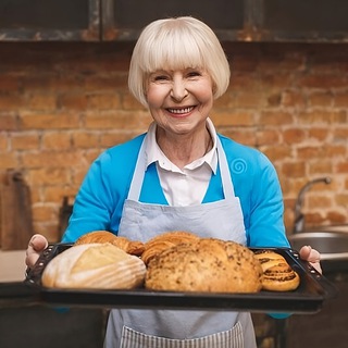 Логотип телеграм канала @moms_story — Мамины рецепты №1 переходник