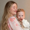 Логотип телеграм канала @momssvet — От пелёнок до помады
