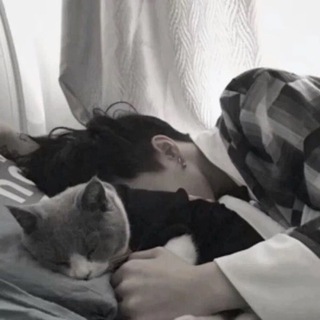 Логотип телеграм канала @monunevers — закрыт.